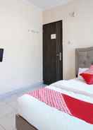 BEDROOM OYO 91065 Guest House 19 Syariah