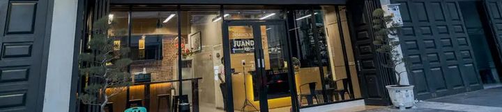 Bangunan 4 RedDoorz Plus @ Jalan Juanda Medan