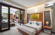 Kamar Tidur 4 Puri Keraton Seminyak Villa