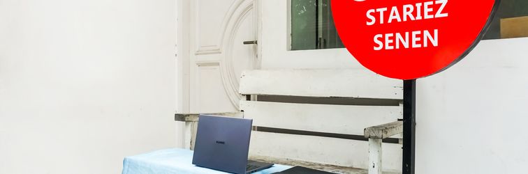 Lobby Super OYO 91074 Stariez Senen Syariah