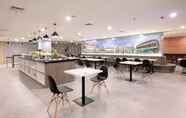 Restaurant 4 Azana Style Hotel Bandara Jakarta