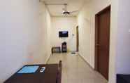 Lobi 2 OYO Home 90382 Chaah Homestay 2