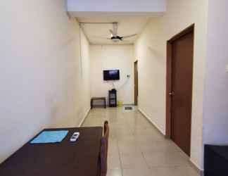 Lobi 2 OYO Home 90382 Chaah Homestay 2