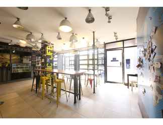 Sảnh chờ 2 Junction Hostels