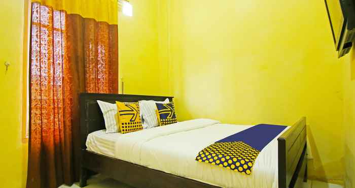 Kamar Tidur OYO 91111 Als Hotel