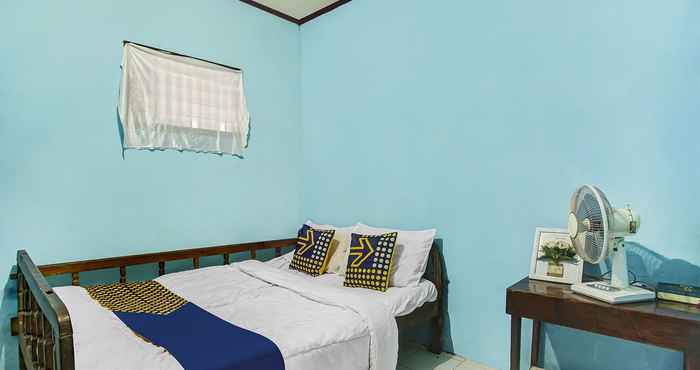 Kamar Tidur OYO Homes 91089 Desa Wisata Air Terjun Way Kalam Syariah