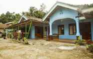 Bangunan 2 OYO Homes 91089 Desa Wisata Air Terjun Way Kalam Syariah