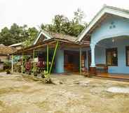 Exterior 2 OYO Homes 91089 Desa Wisata Air Terjun Way Kalam Syariah