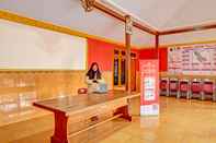 Lobby OYO Home 91095 Desa Wisata Conto