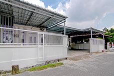 Luar Bangunan OYO 91093 Guest House 513 Syariah