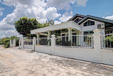 Exterior OYO 91092 Rahma Garden Guest House