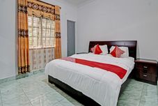Bedroom OYO 91092 Rahma Garden Guest House