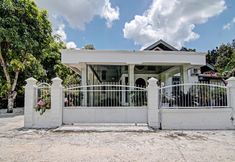 Exterior 3 OYO 91092 Rahma Garden Guest House