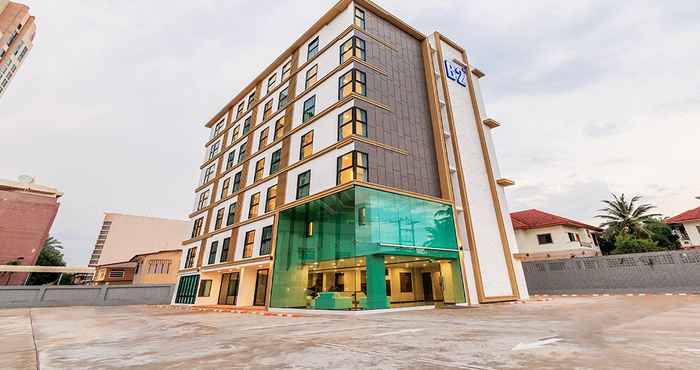 Bên ngoài B2 Khon Kaen Premier Hotel