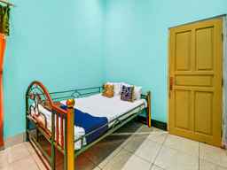OYO Home 91114 Desa Wisata Bangunharja, USD 3.51