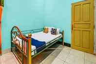 Bedroom OYO Home 91114 Desa Wisata Bangunharja