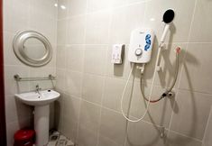 Phòng tắm bên trong 4 Comfort Hotel Putatan