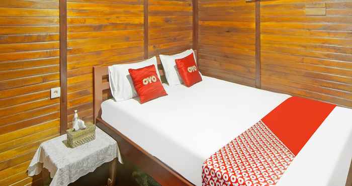 Kamar Tidur OYO 91101 Homestay Desa Wisata Marinsow