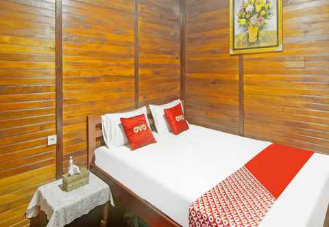 Kamar Tidur OYO 91101 Homestay Desa Wisata Marinsow