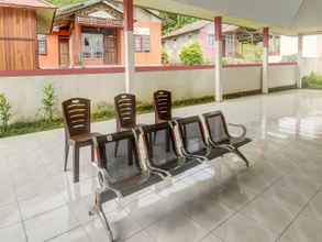 Lobi 4 OYO 91101 Homestay Desa Wisata Marinsow