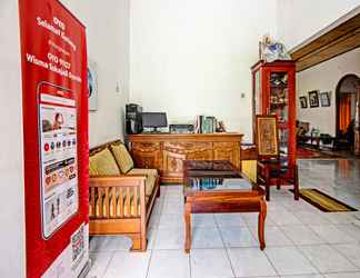 Lobby 2 OYO 91127 Wisma Sukajadi Syariah