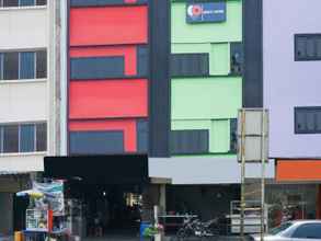 Exterior 4 Collection O 91131 New V1 Hotel Near Stasiun Mangga Besar