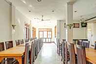 Restoran OYO Collection O 91125 Puri Dewa Bharata