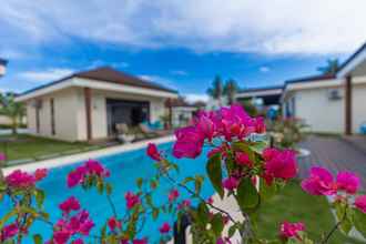 Swimming Pool 4 Amphitrite Resort