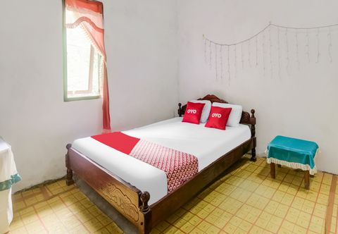 Kamar Tidur OYO Homes 91148 Homesstay Desa Wisata Bahoi Near Ekowisata Mangrove Desa Bahoi