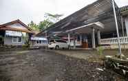 Exterior 2 SPOT ON 91153 Desa Wisata Kawasen