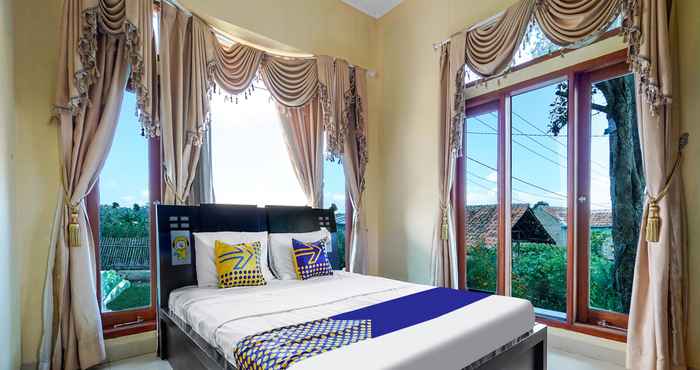 Kamar Tidur OYO Home 91156 Eco Tourism Big Farmer Desa Kertawangi Syariah