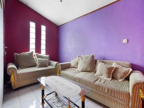 Lobi 4 OYO Home 91156 Eco Tourism Big Farmer Desa Kertawangi Syariah