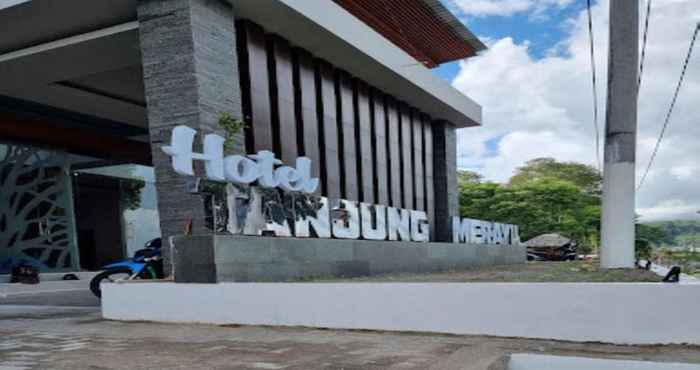 Lobi Hotel Tanjung Merayu