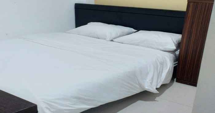 Kamar Tidur Twelve Residence