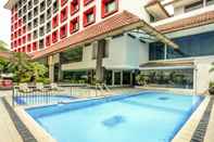 Kolam Renang Tamarin Hotel Jakarta manage by Vib Hospitality Management