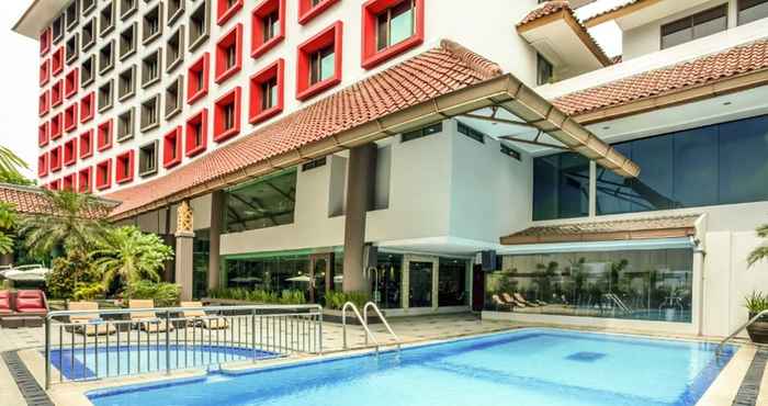 Swimming Pool Tamarin Hotel Jakarta manage by Vib Hospitality Management