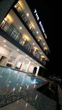 Bangunan 4 The Riton Hotel Tigaras