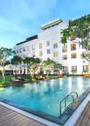 SWIMMING_POOL Nesta Hotel Da Nang