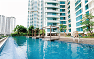 Kolam Renang 6 Grand Kamala Lagoon Service Apartment by PP Properti