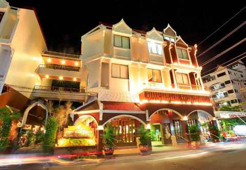 Bangunan The Top Patong Resort