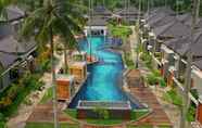 Kolam Renang 2 The Allure Villas Managed by Sahid