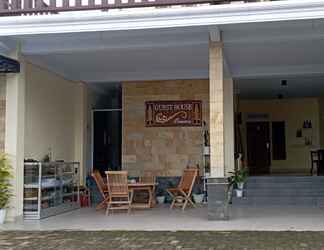 Lobi 2 Cemara Homestay Tosari