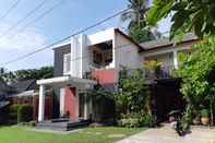 Luar Bangunan Castury Syariah Guest House