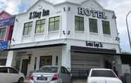 Bangunan 3 OYO 90506 Z Stay Inn Hotel