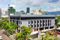 Exterior Cebu Quincentennial Hotel