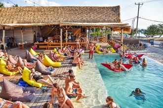 Swimming Pool 4 Mad Monkey Gili Trawangan