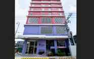 Bangunan 2 MySpace Hotel @ Comembo Makati