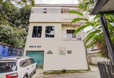 外部的 4 SPOT ON 91186 Losmen Yanti