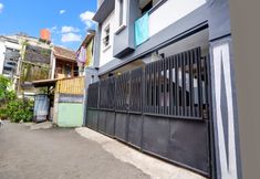 외관 6 SPOT ON 91190 Pondok Bijaksana