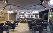 Quầy bar, cafe và phòng lounge 4 Flamingo Premium Lan Ha Bay Resort